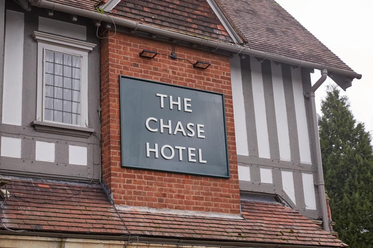 Chase Inn By Greene King Inns 너니턴 외부 사진